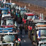 France: Imyigaragambyo y'abahinzi yafashe indi ntera, iherezo ni irihe?