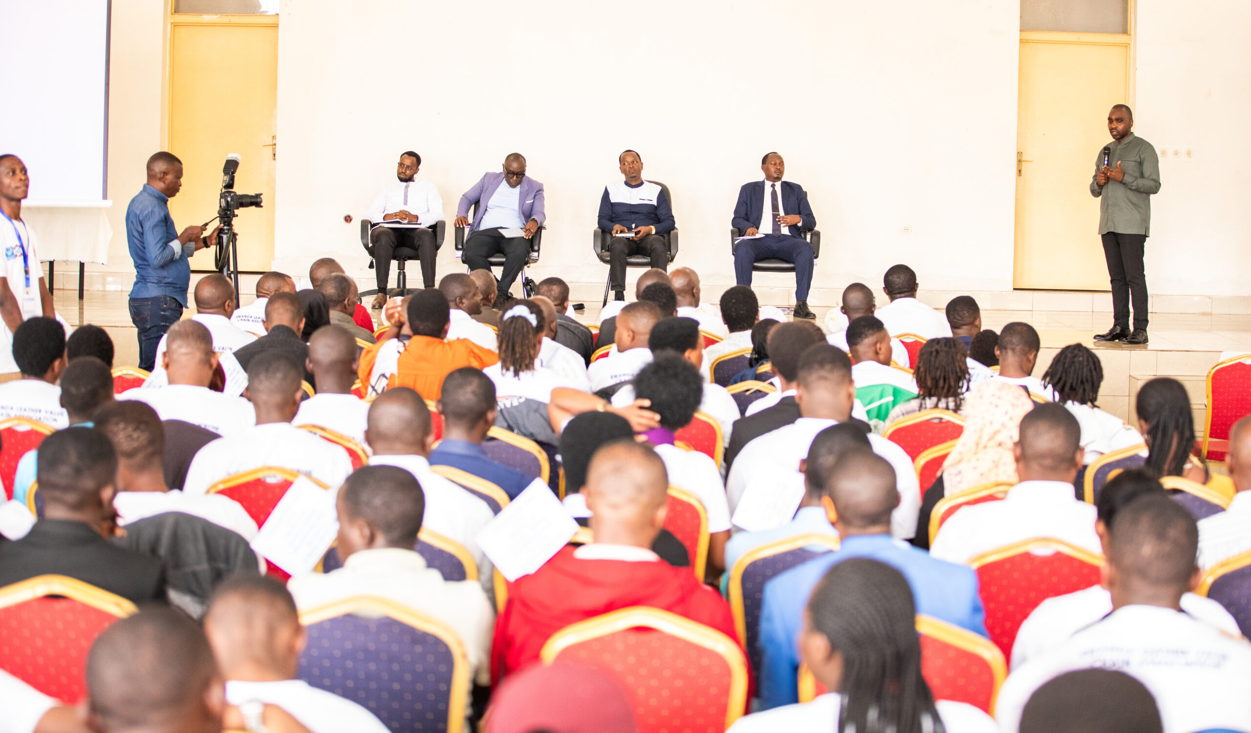 Rwanda: Abakora ibikomoka ku mpu bahawe ubumenyi bushya bwo guhatanira amasoko mpuzamahanga